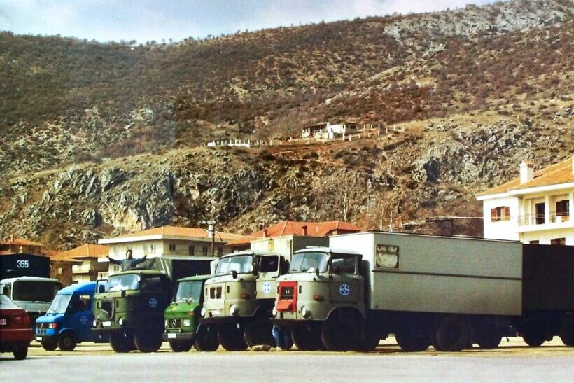 Hilfskonvoi in Griechenland kurz vor der albanischen Grenze, März 1993