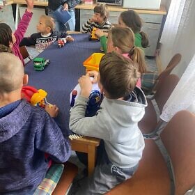 Juni 2023: Spielprogramm für die kleineren Kinder