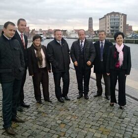 Bei der Stadtbesichtigung darf der Wismarer Hafen nicht fehlen